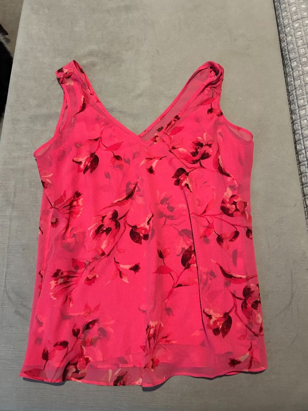 WHITE HOUSE BLACK MARKET Boho Tropical Floral Chiffon Tank Top Size S